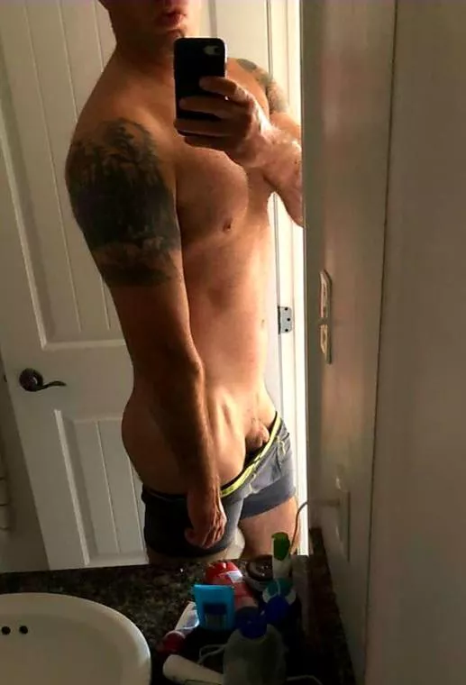 I'm tatted, am I hot? I'm tatted, am I hot?