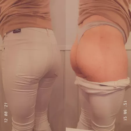 Im tempted to wear pink thongs with these jeans so people will see them through😍