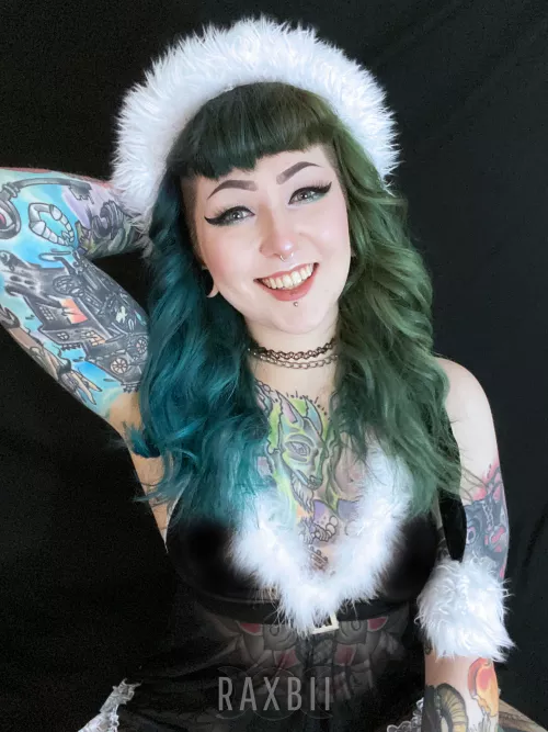 i'm the greatest gift you'll receive this year 💋