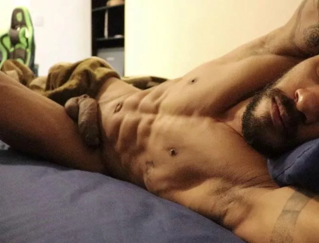 Iām tired of jerking off, come do it for me?