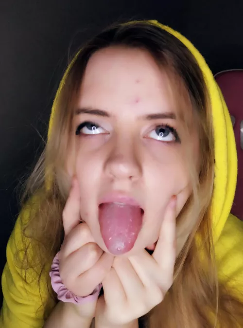 Im trying im good girl im very good girl