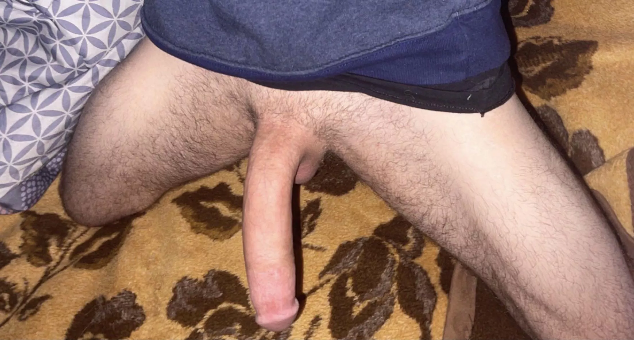 I’m waiting for you to give me a hand 😅