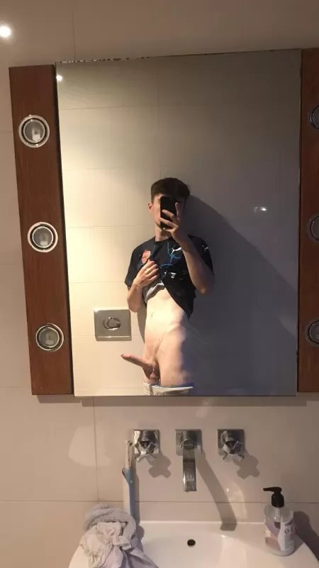 I’m young so be nice😊