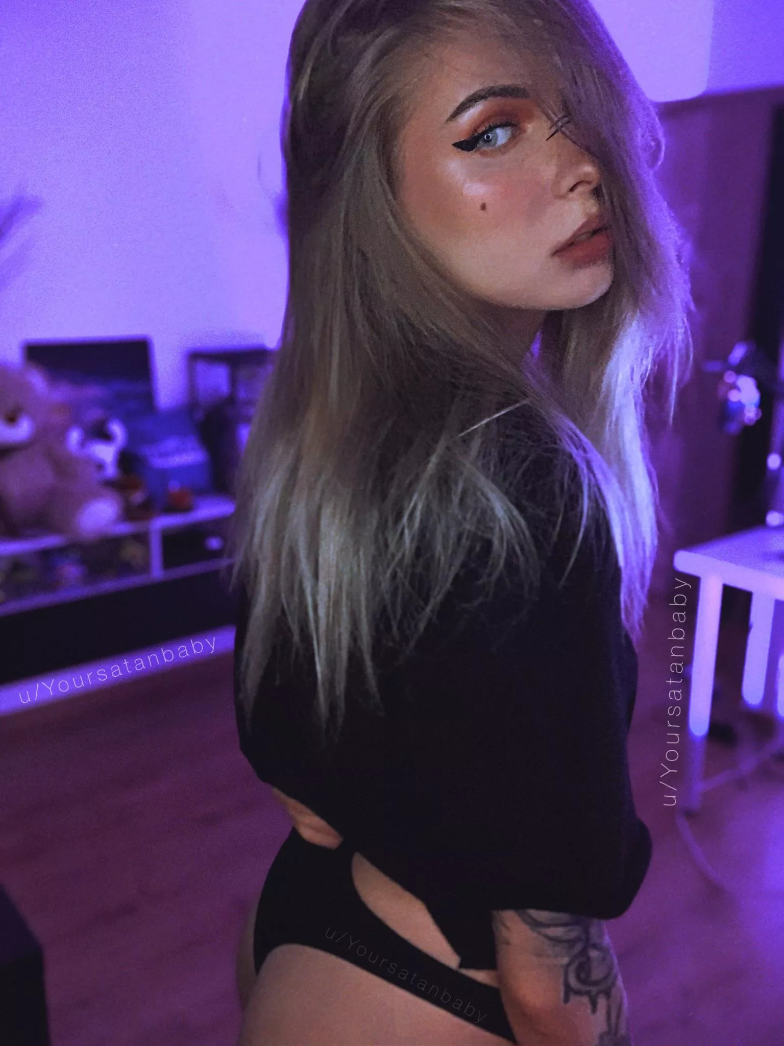 [image] Would you play with me? 🥺👉👈