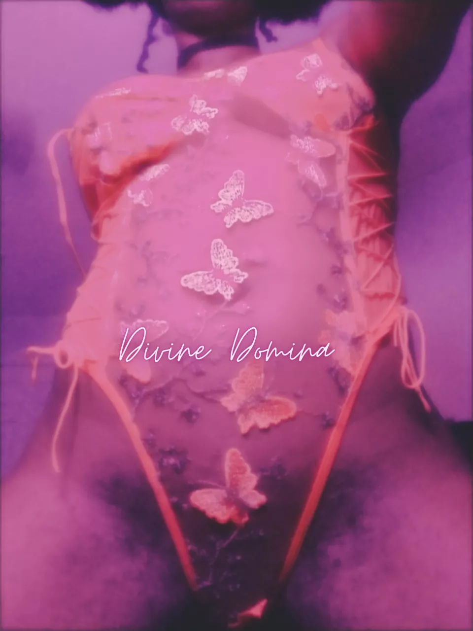 Imagine being smothered by Domina's divine Bush π₯ Imagine being smothered by Domina's divine Bush π₯