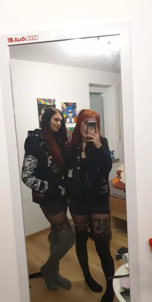 Imagine coming into the room and hypnotizing us right that moment ;)