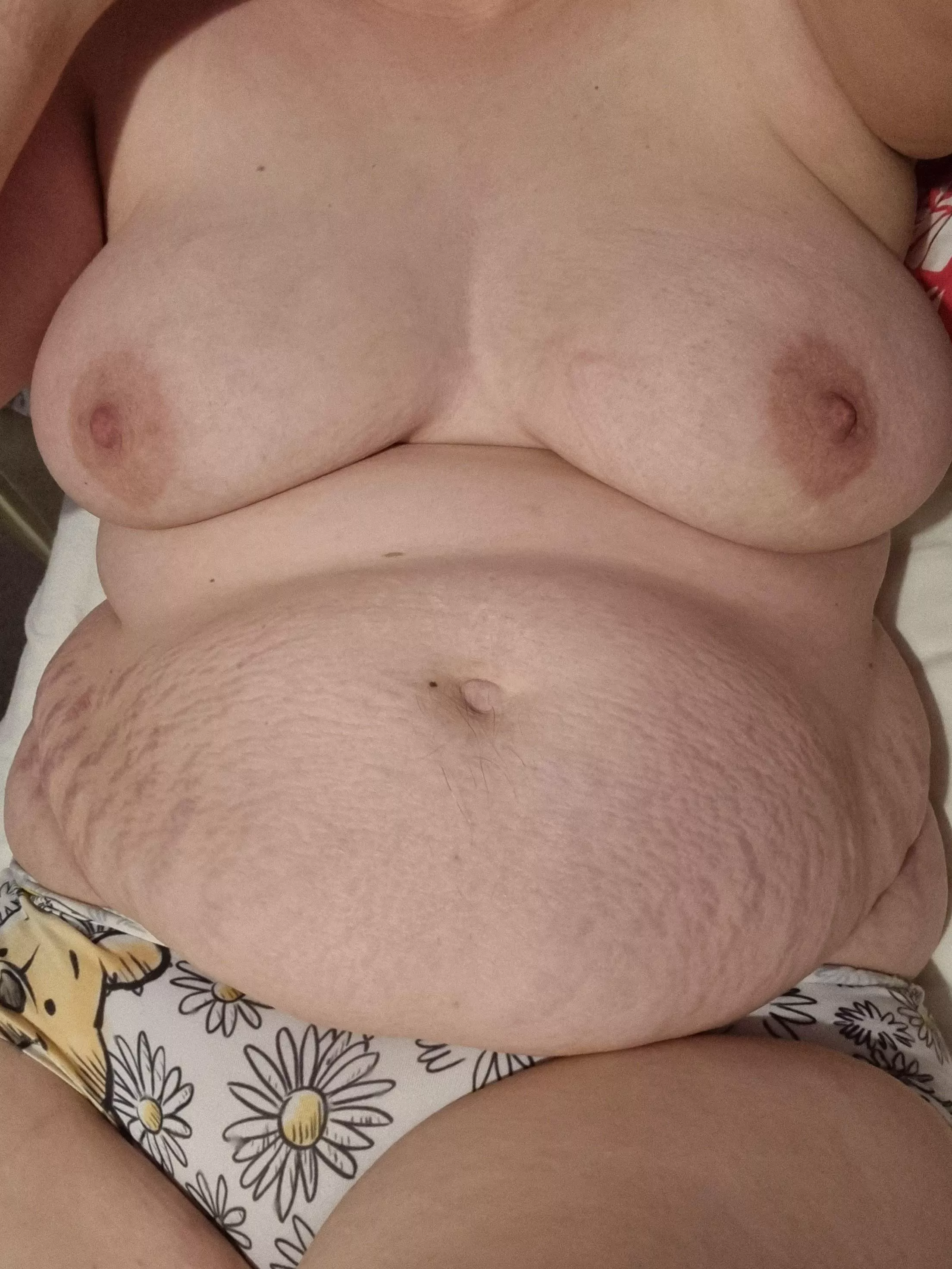 In bed and lonely 🥺 come join…