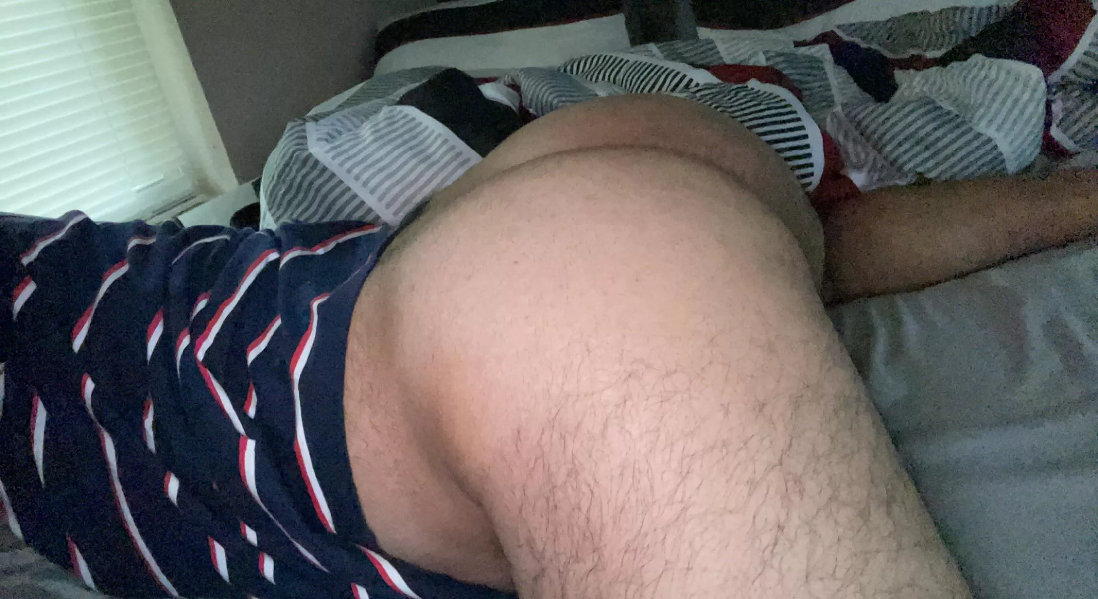 In need of a face or dick 🥺