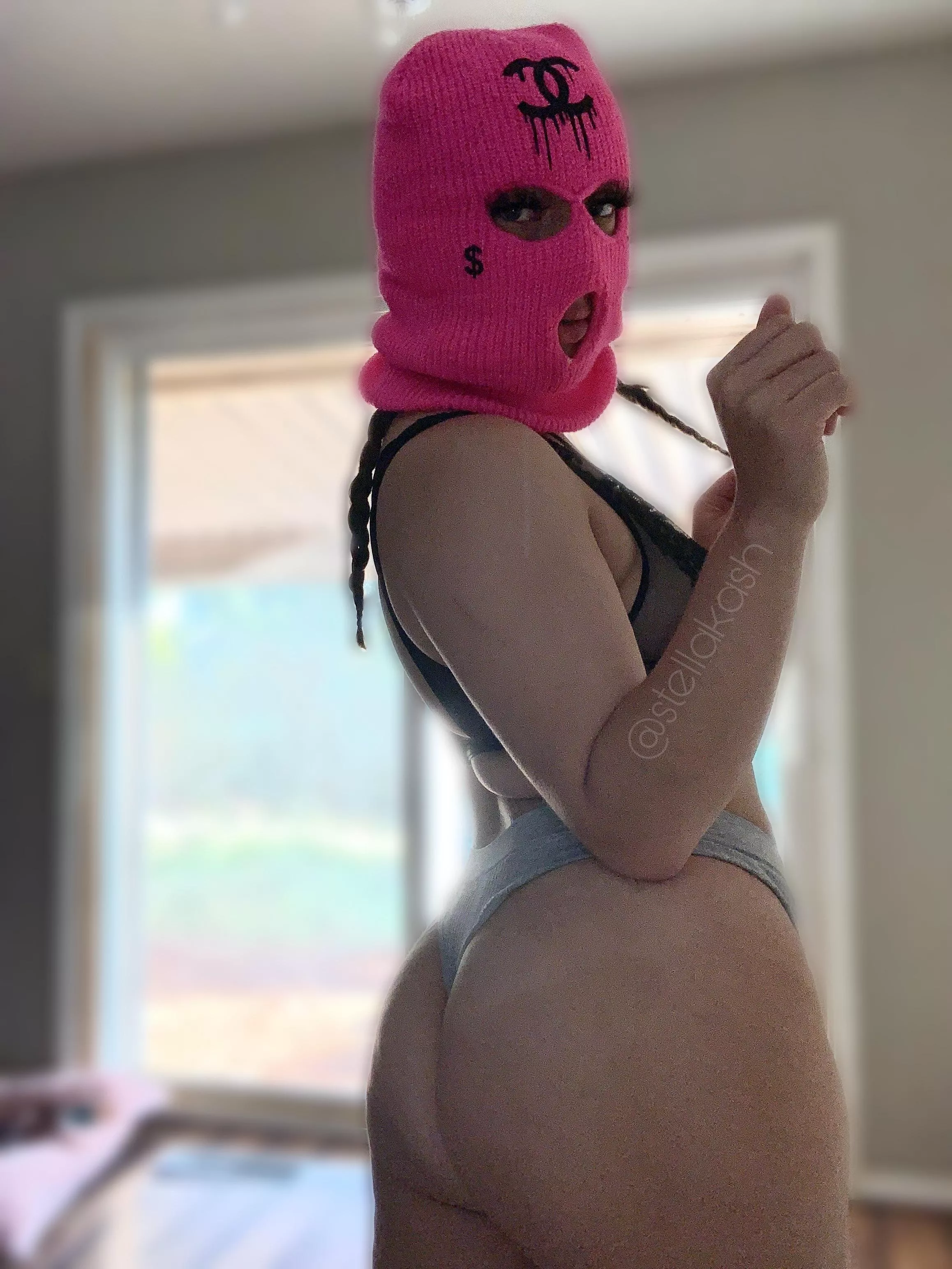 In need of your cock😣