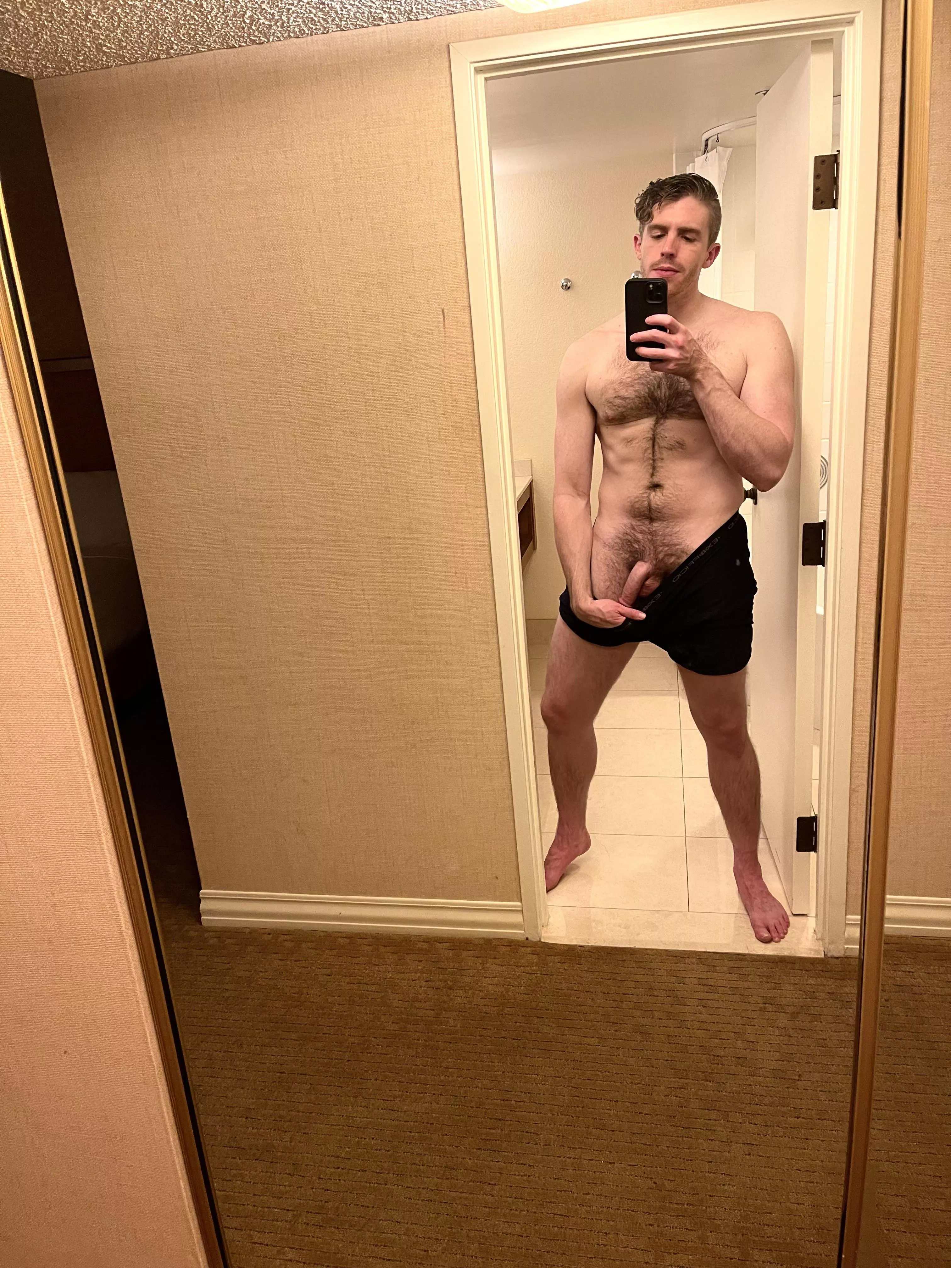 In the hotel by my lonesome touching myself to all you hot ass people.