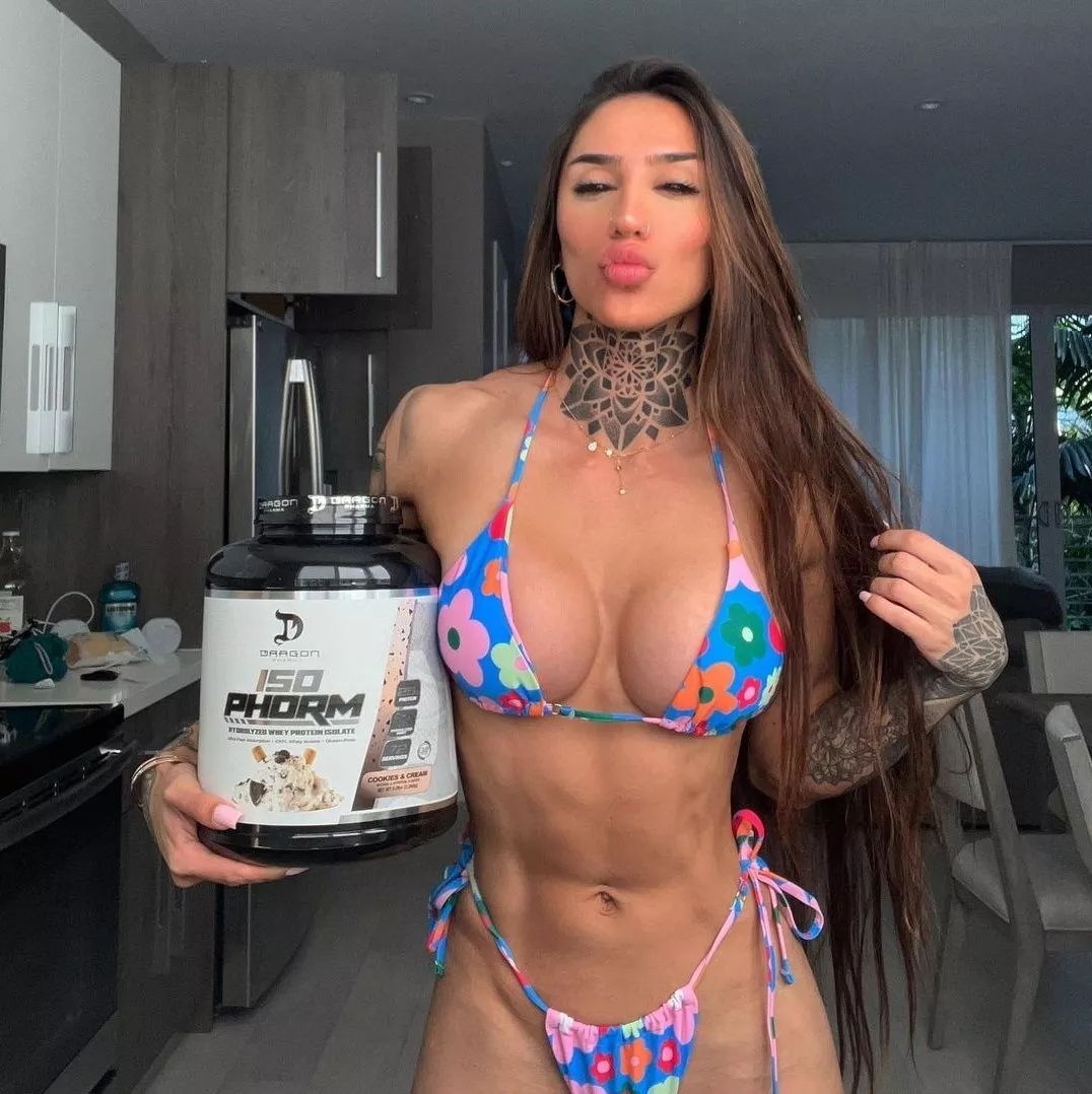 Incredibly gorgeous Bakhar