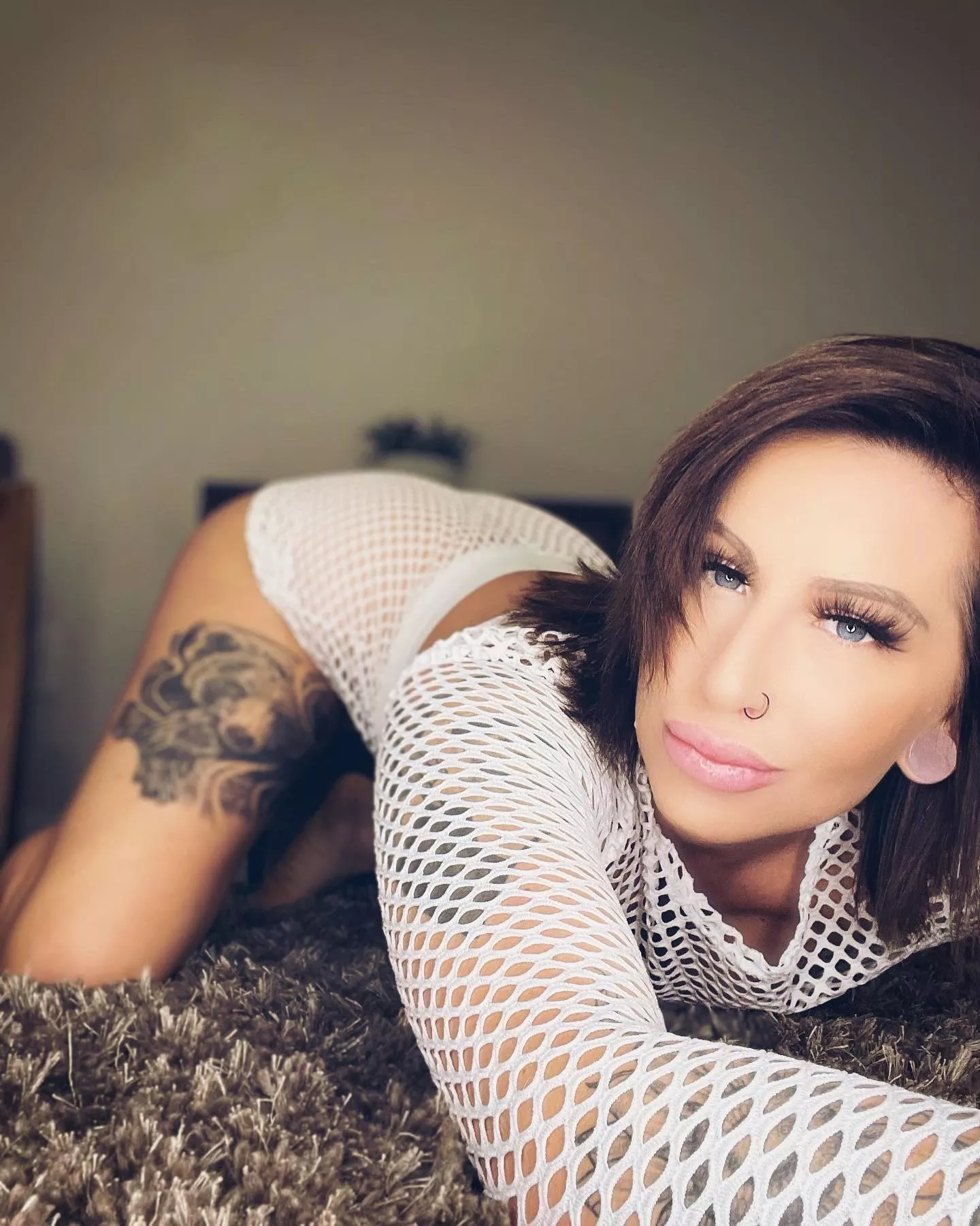 Insert witty headline. Link in bio