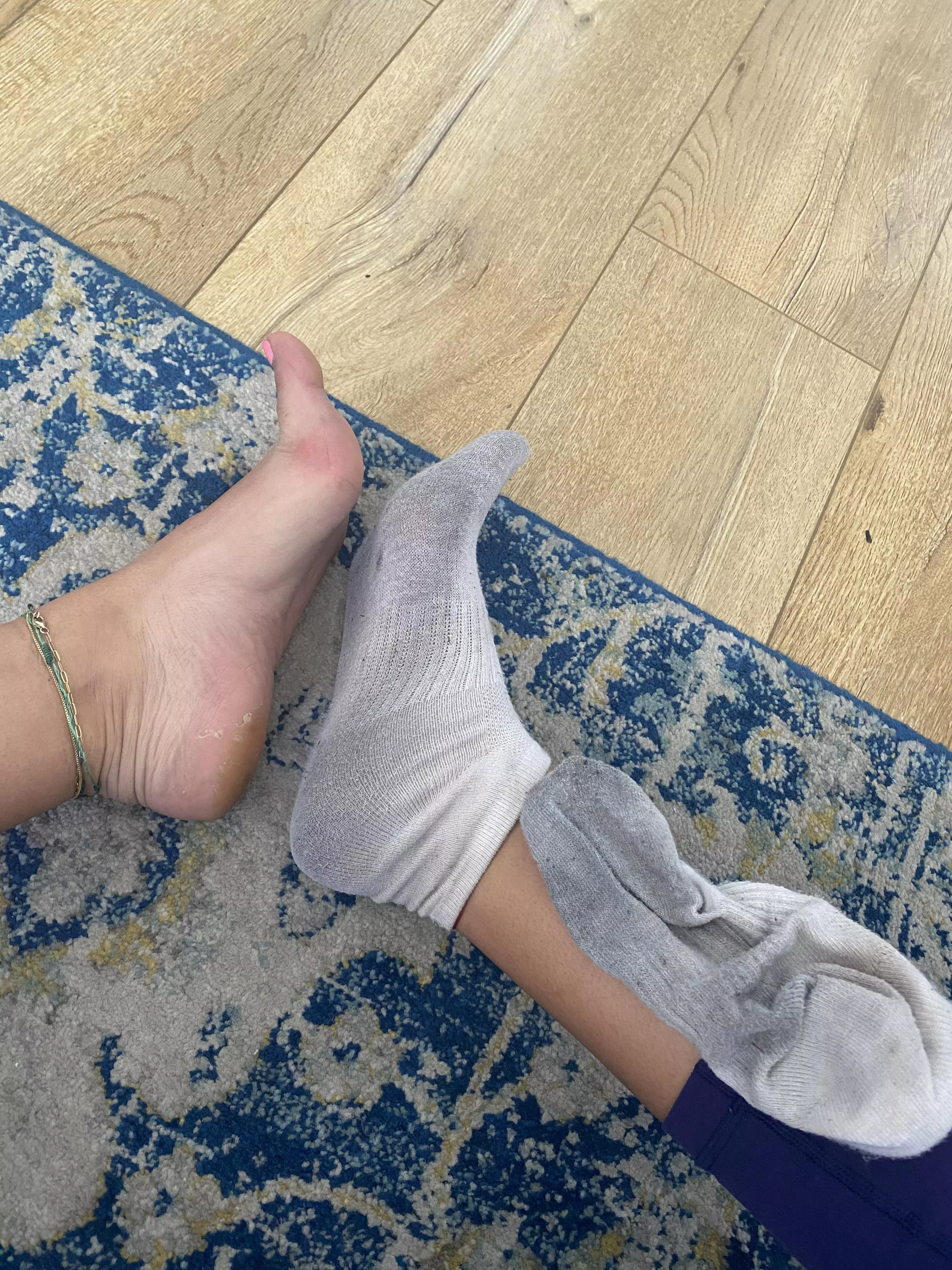 Intoxicating after 7days of wear 🤢 Even I can’t bear to smell them! Intoxicating after 7days of wear 🤢 Even I can’t bear to smell them!