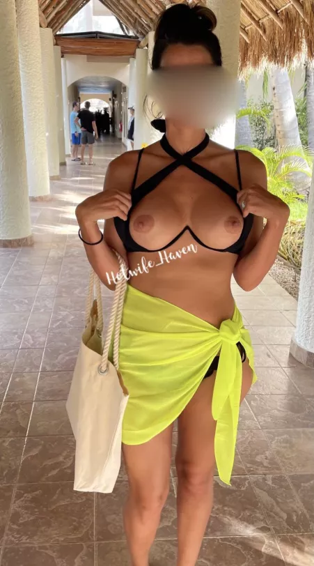 Is it even a real vacation if you donβt pull your tits out in public? π (36f)
