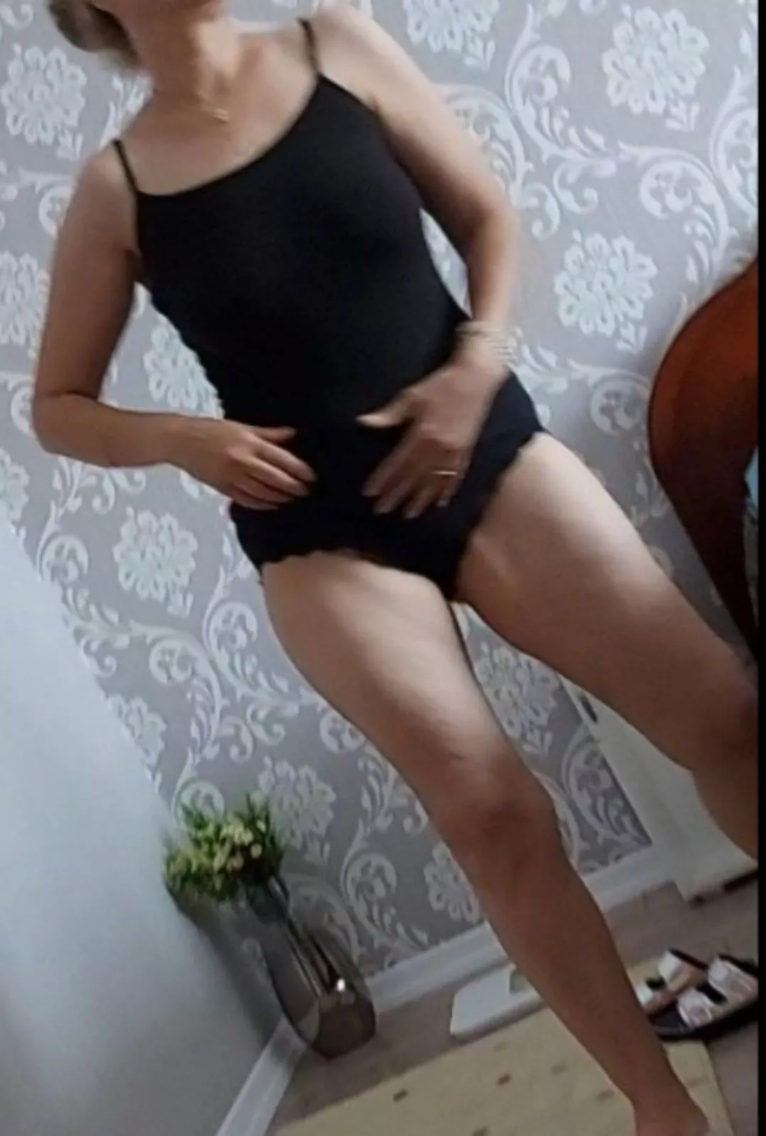 İs my mom still hot? If u save the pic, please let me know. İs my mom still hot? If u save the pic, please let me know.