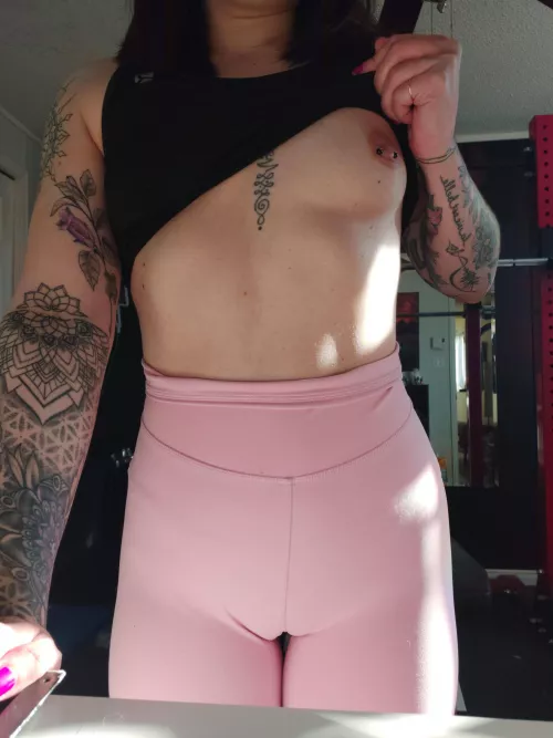 Is my one tit flash game strong enough to make it in this sub ? 😘