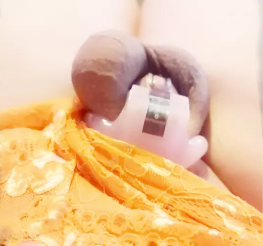 Is orange a good colour for me?