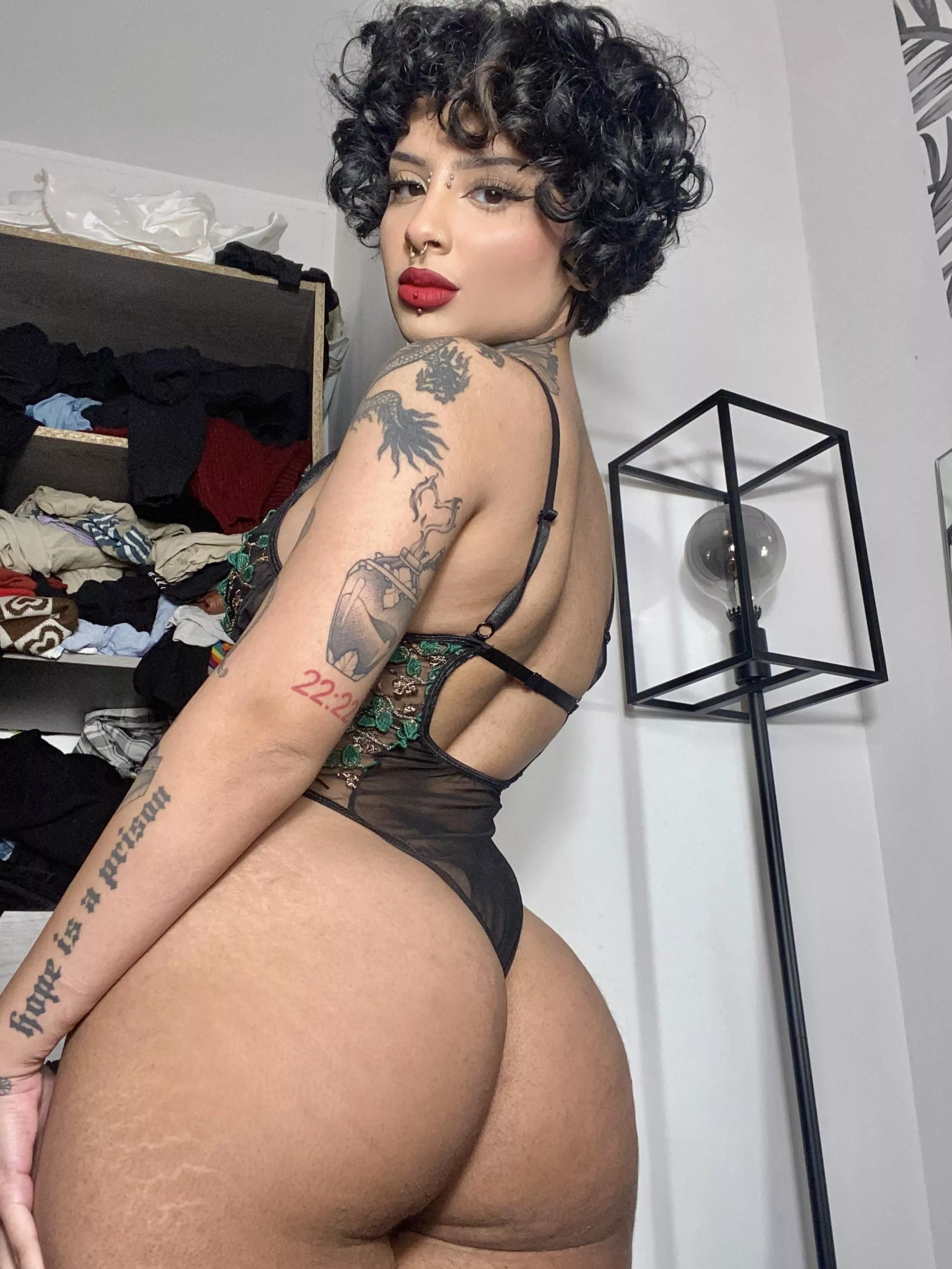 is red my color? 🖤