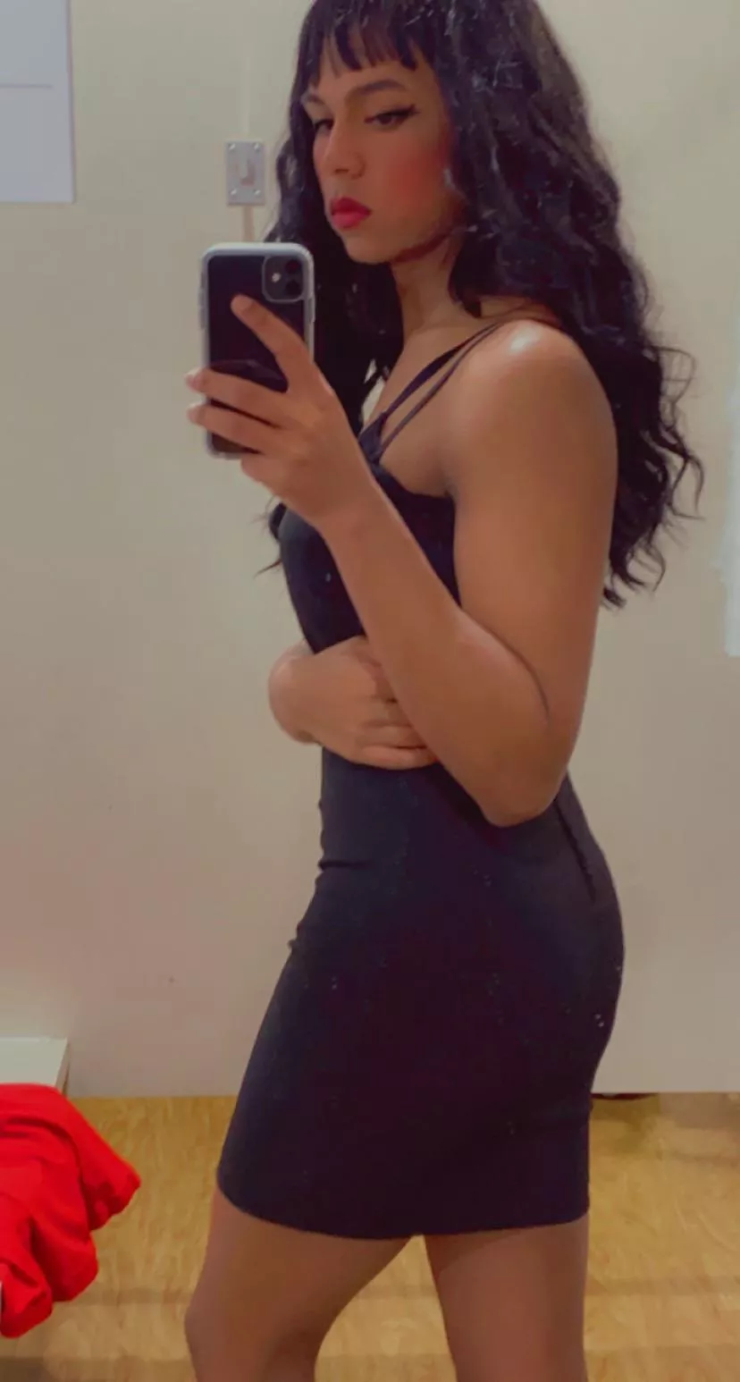 Is this a date worthy dress?