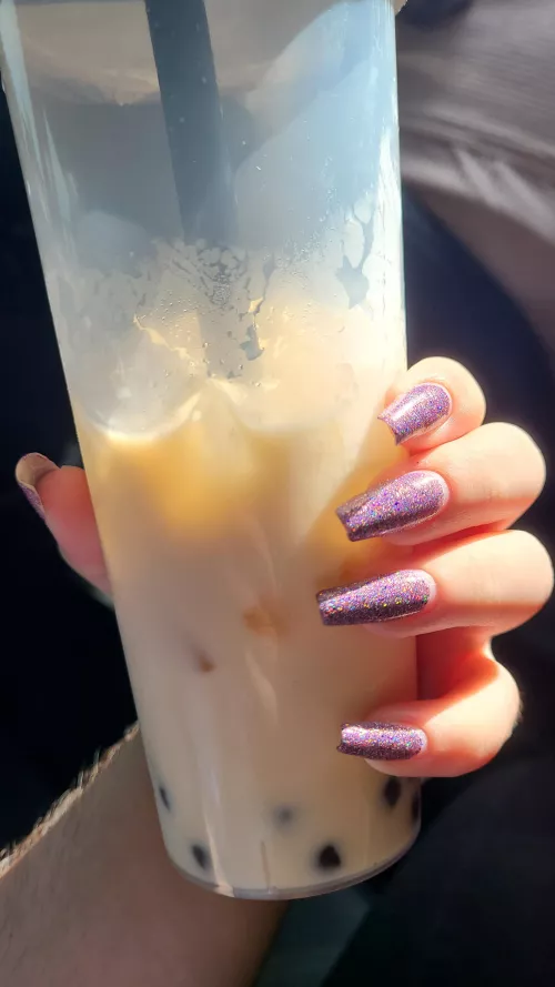 Is this a nice length on me? Growing my natural nails back to that length...