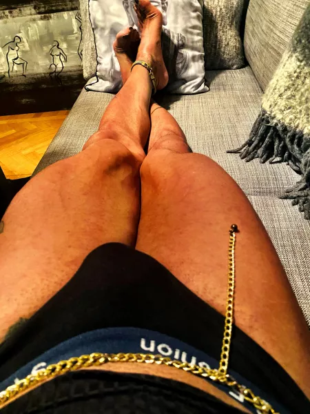 Is this golden chain ok? Plz be nice 🙏🏾😘