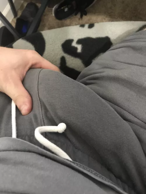 Is this why women like grey sweats?