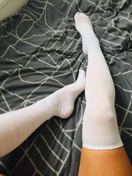 Is white a good colour choice ?🤷‍♀️😇💜💜