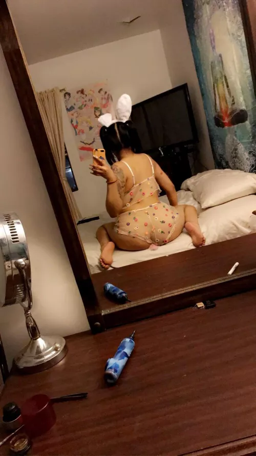 Issa lil buttplugg 🥺🐰💕 it makes me wanna go boing boing boing 🐰💕