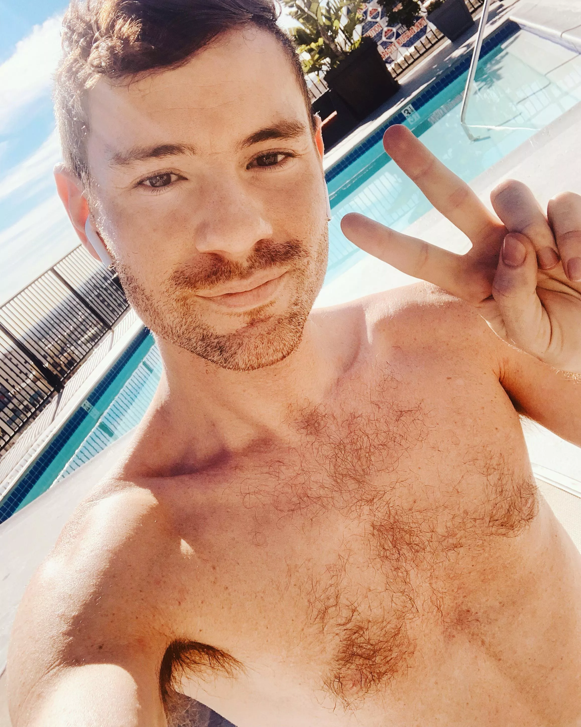 It may be close to November, but it’s always sunny in SoCal It may be close to November, but it’s always sunny in SoCal