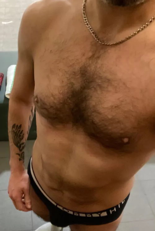 It was chest day at the gym, so thought this would be appropriate here…