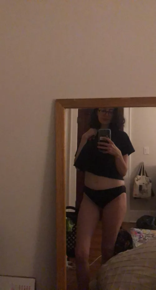 it’s a lil dark should I get closer to u? [f]