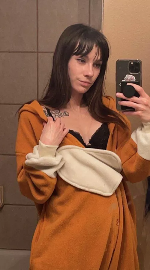 it’s a onesie kind of night !