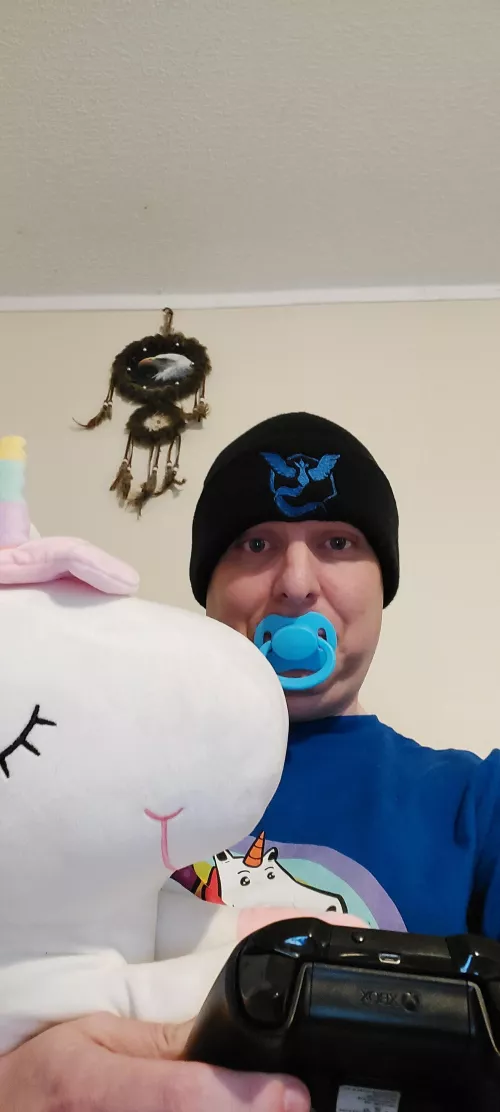 It's a yucky day outside, so Mr. Snuggl butt and I are getting our gaming on!