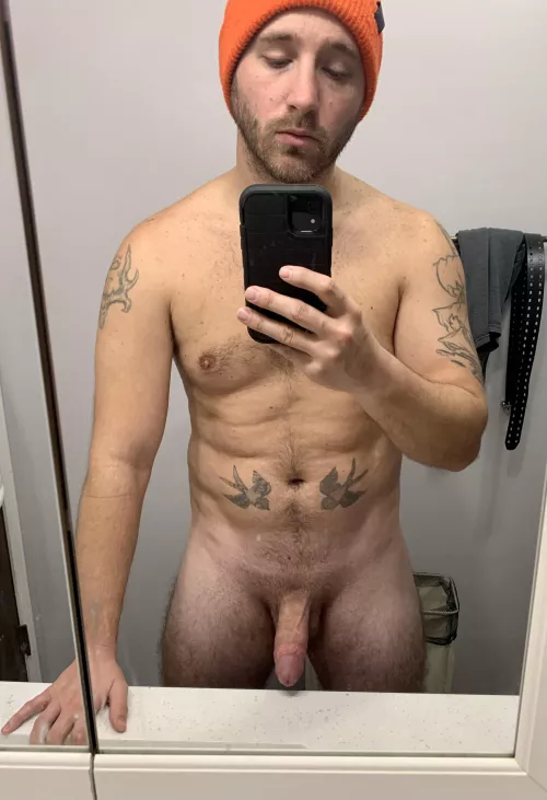 Itβs beanie season in Ohio. PMβs welcome