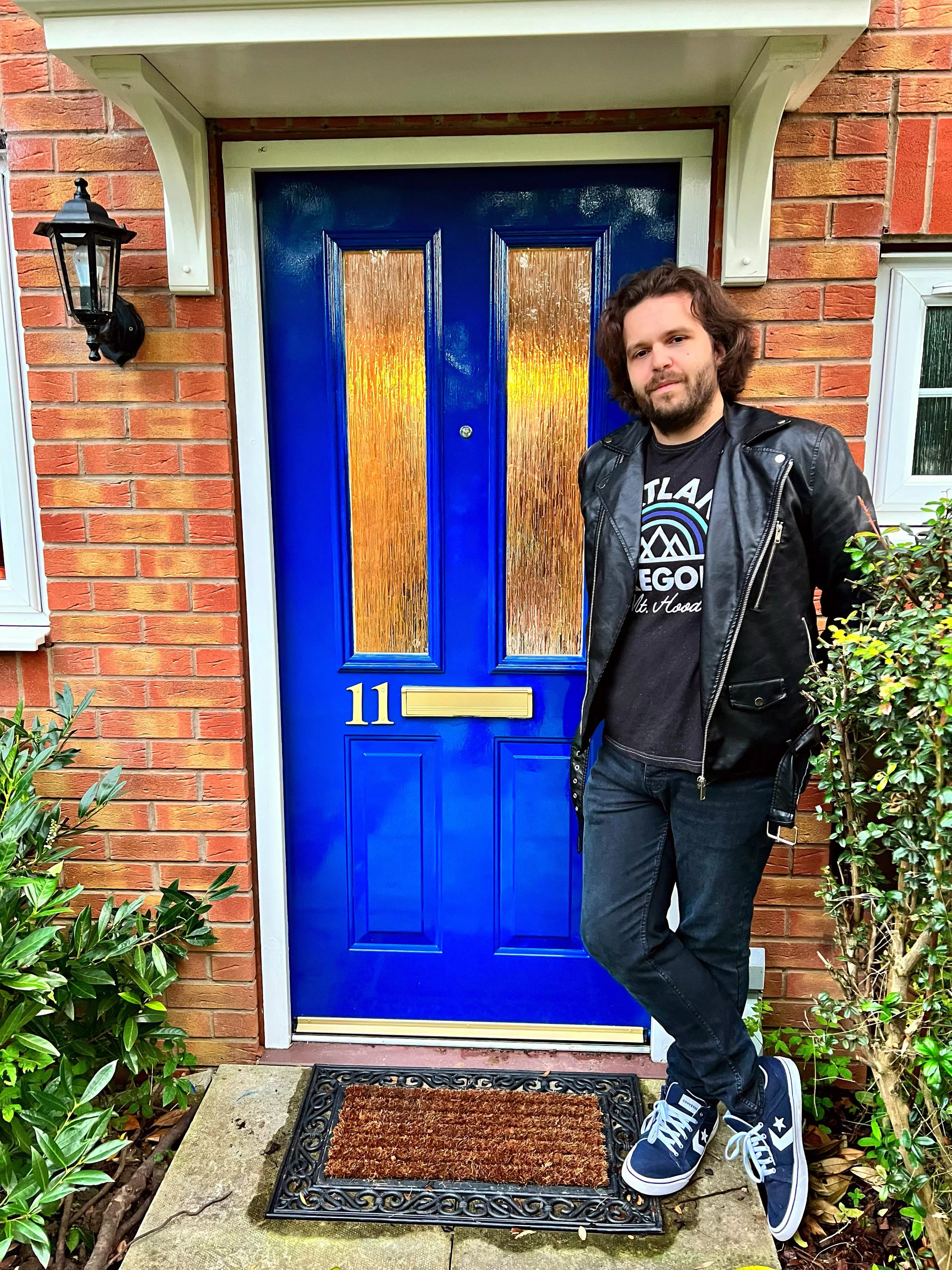 It’s been a long hard journey… but officially a homeowner 🏡 🥳 (30, 🇬🇧) It’s been a long hard journey… but officially a homeowner 🏡 🥳 (30, 🇬🇧)