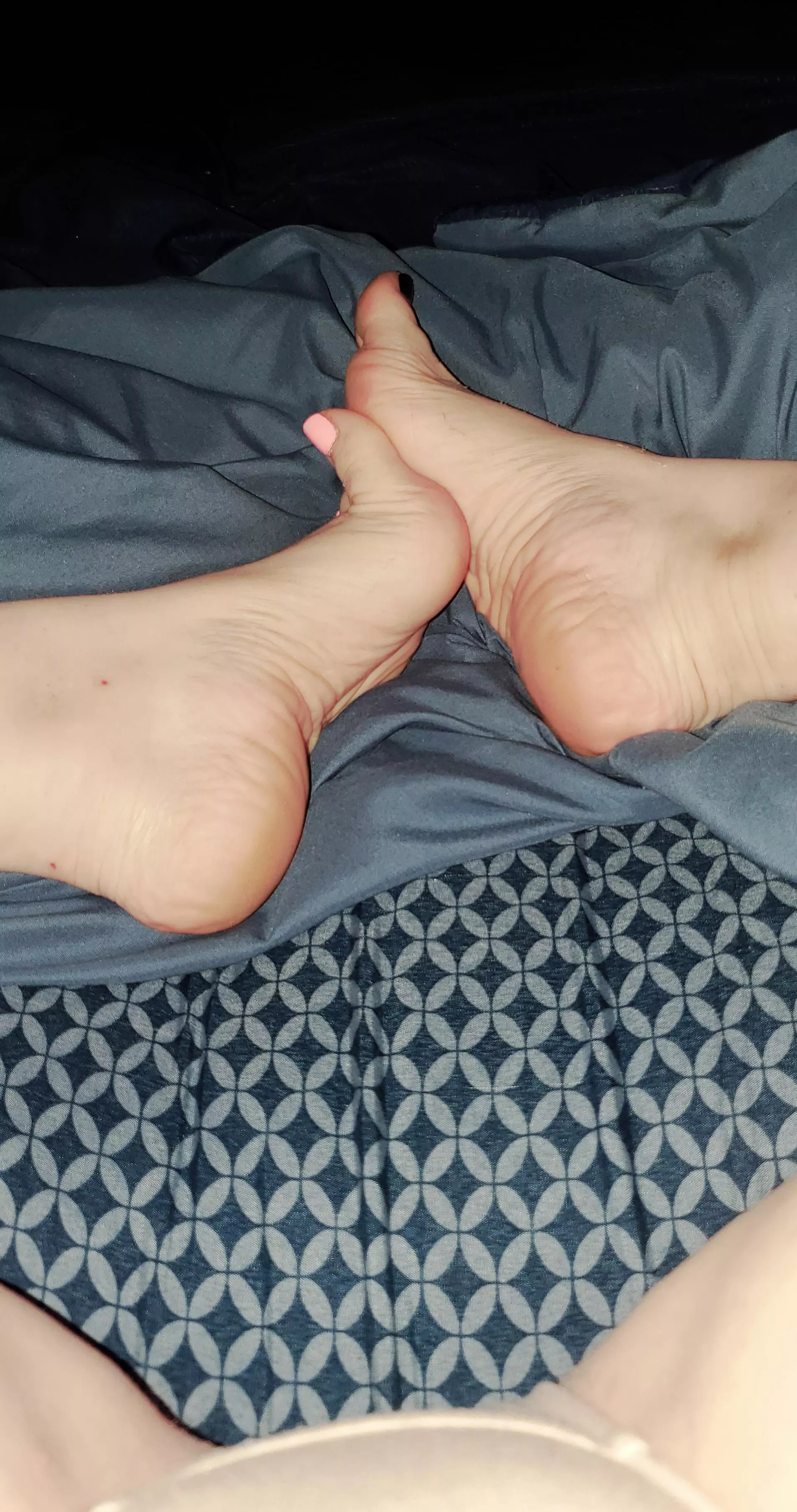 It's been a long week who wants to come tuck them into bed?? 👄