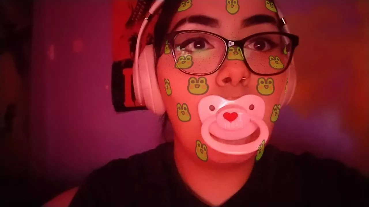 it's been a rough day being big me but now i'm little mw wish my new paci and talking to daddy 🥰