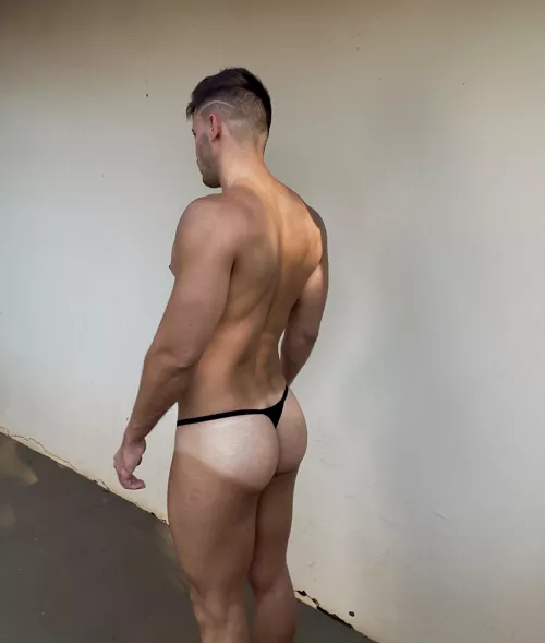 It's bubble in a thong.