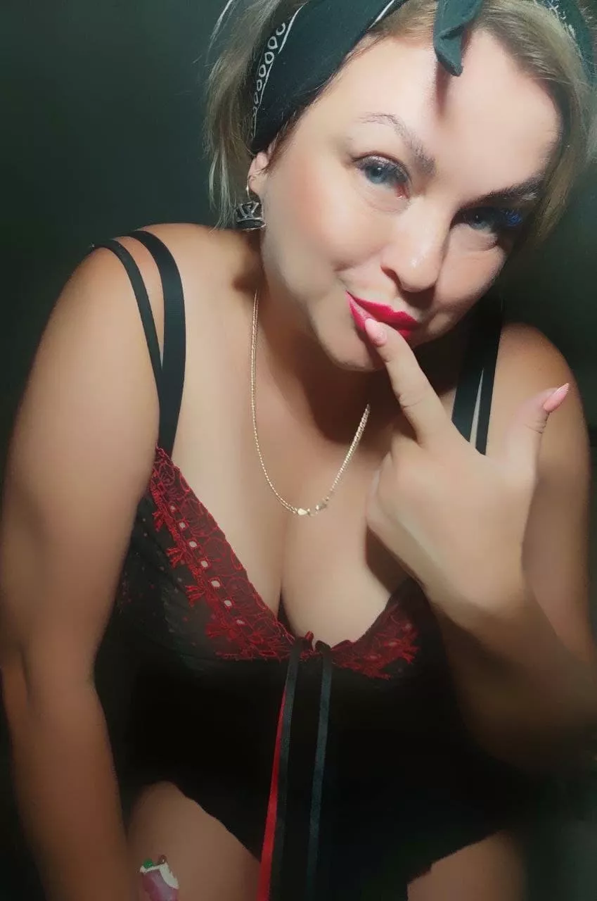 It's cool now, took some pictures of what I look like now, decided to go shopping to buy some new underwear It's cool now, took some pictures of what I look like now, decided to go shopping to buy some new underwear