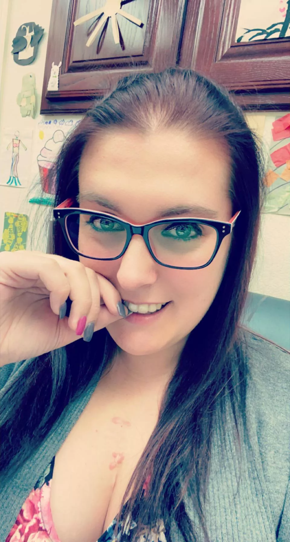 It’s Friday and I’m SO ready for a naughty weekend 😏😉