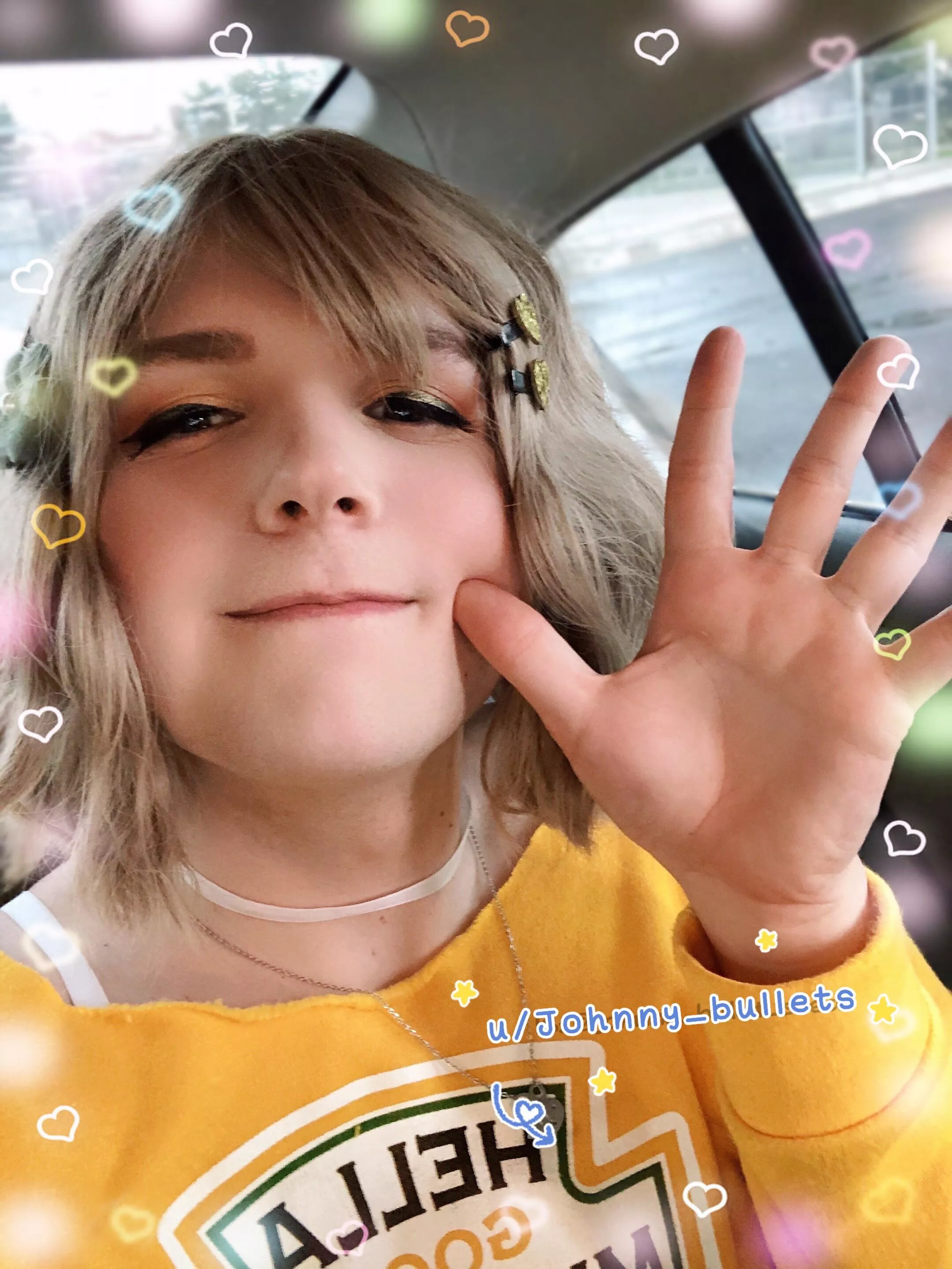 It’s getting pretty chilly out, what’s your favorite part of fall? (ฅˊ̱˂˃ˋ̱ฅ)♪