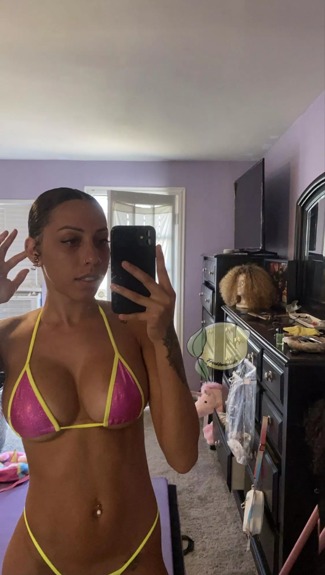 it’s hot, so this is my outfit for the day.