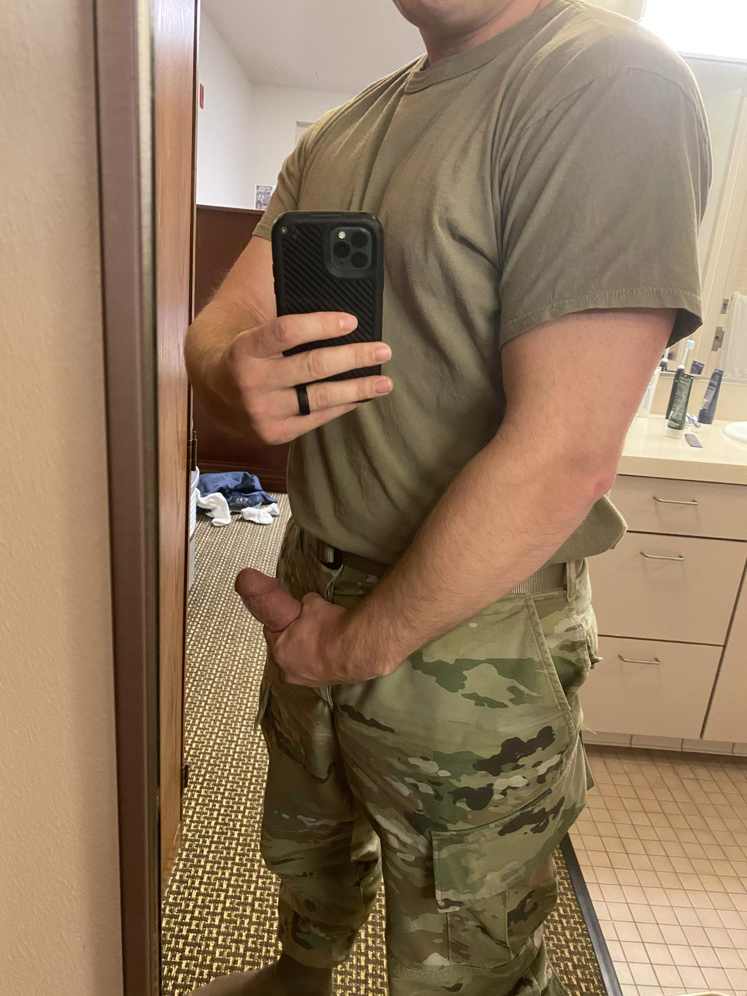 It’s lunch time. Who’s ready to eat?