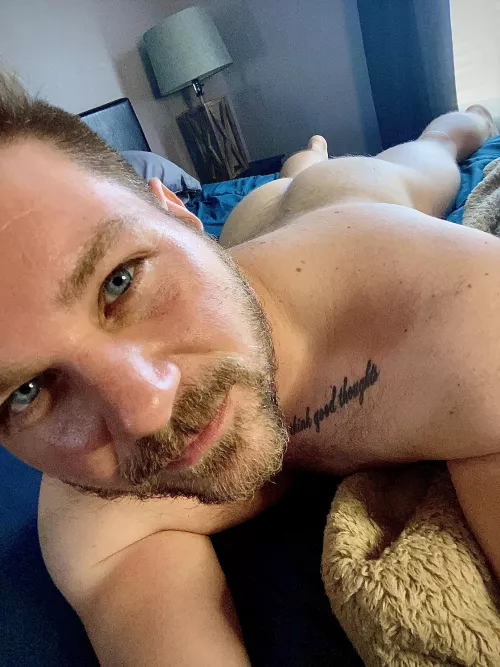 It’s my birthday! Bringing our that birthday suit. 🎉