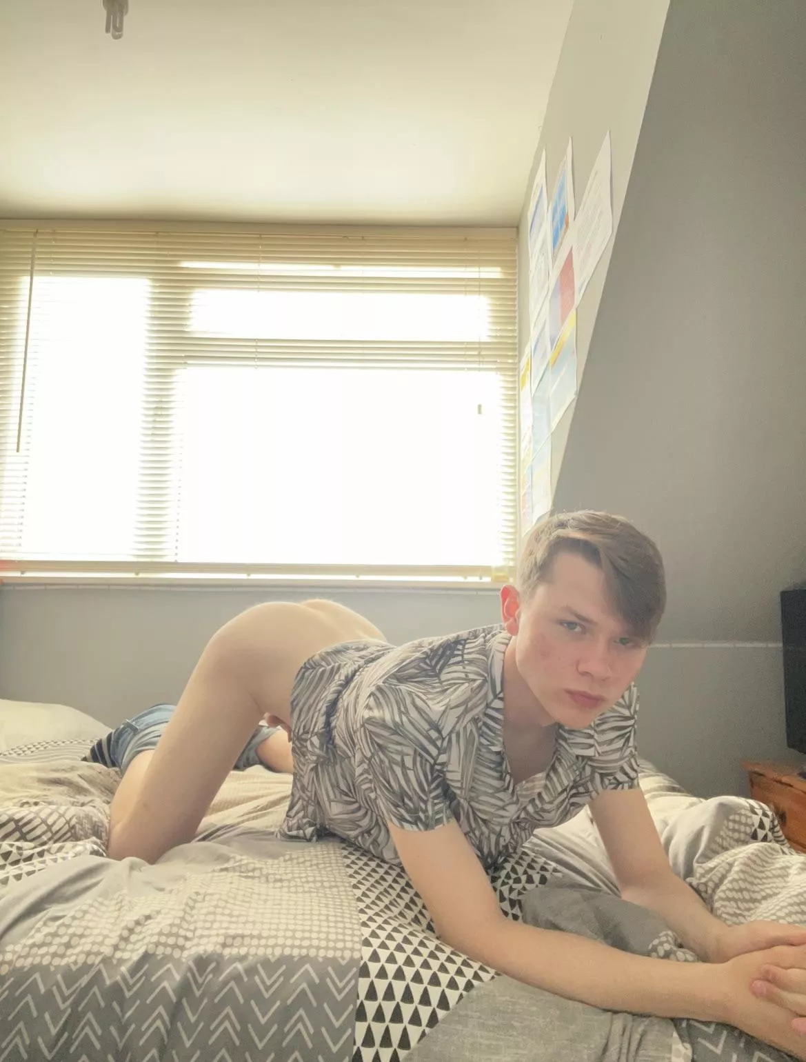 it’s my birthday, who’s going to treat me? 🍆