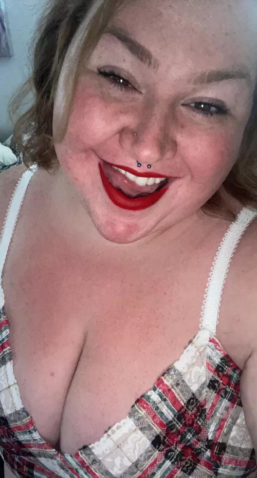 it’s my cake day so here’s a little cake