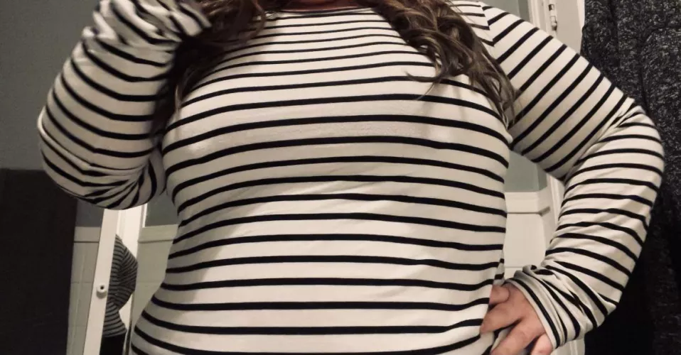 It’s of[F]icially hard nipple season 🤣