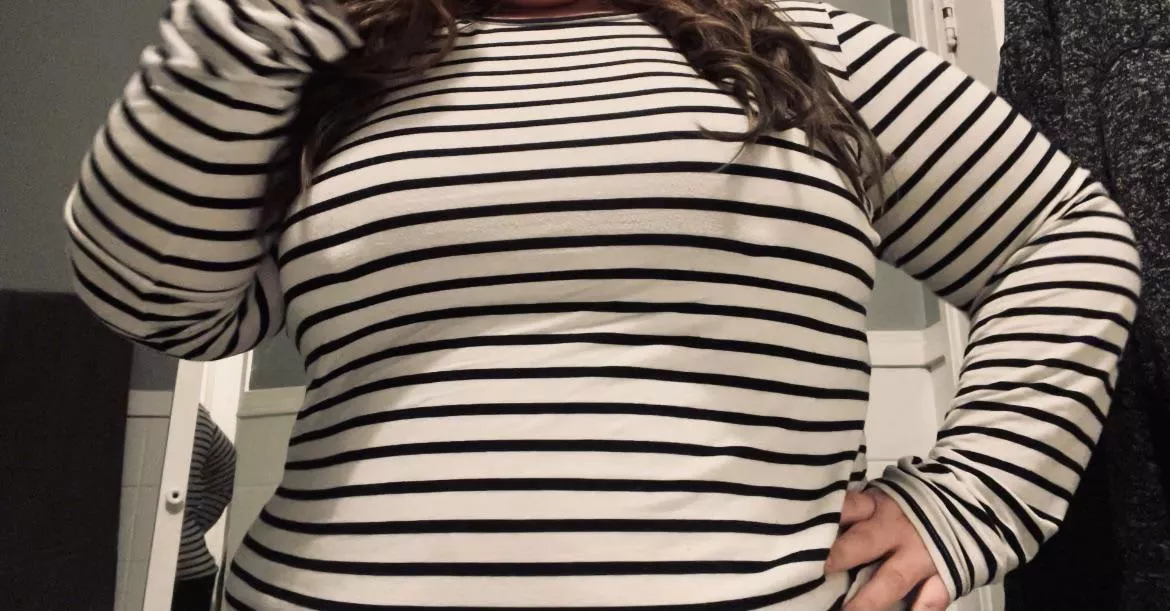 It’s of[F]icially hard nipple season 🤣