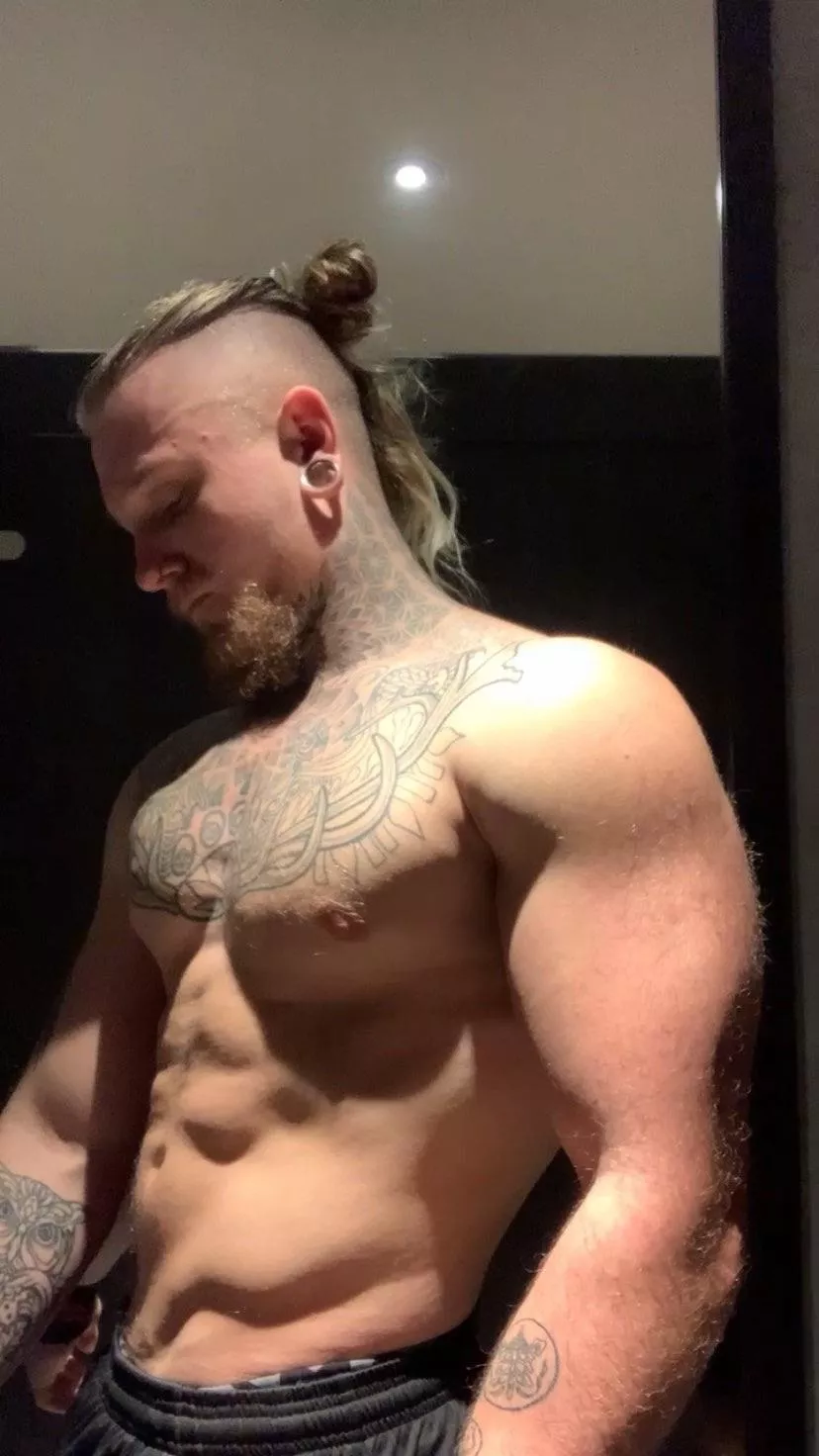 It’s rude to stare 😉