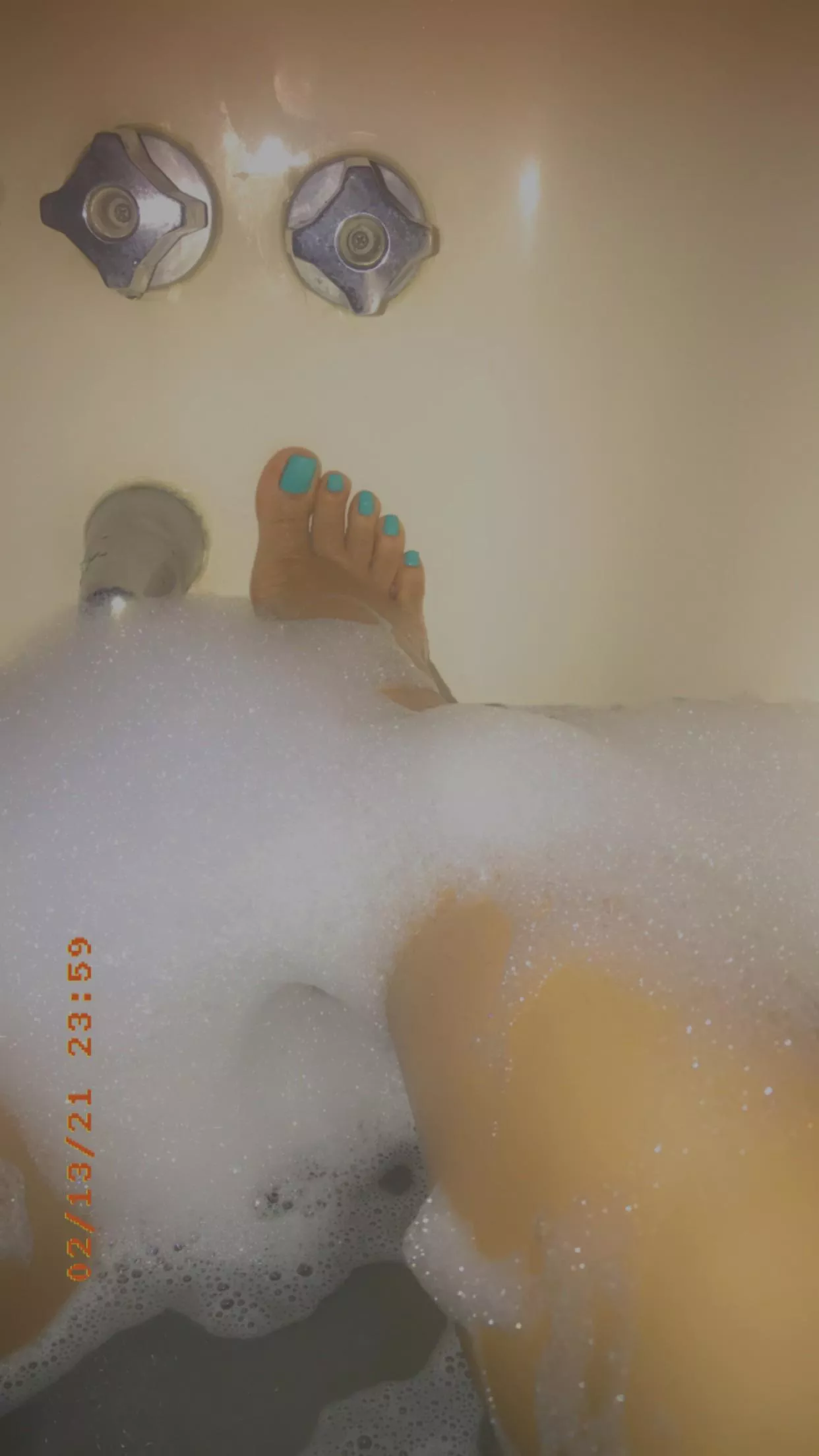 It’s Saturday day night , and you are here wondering what my soles look like wet huh ….